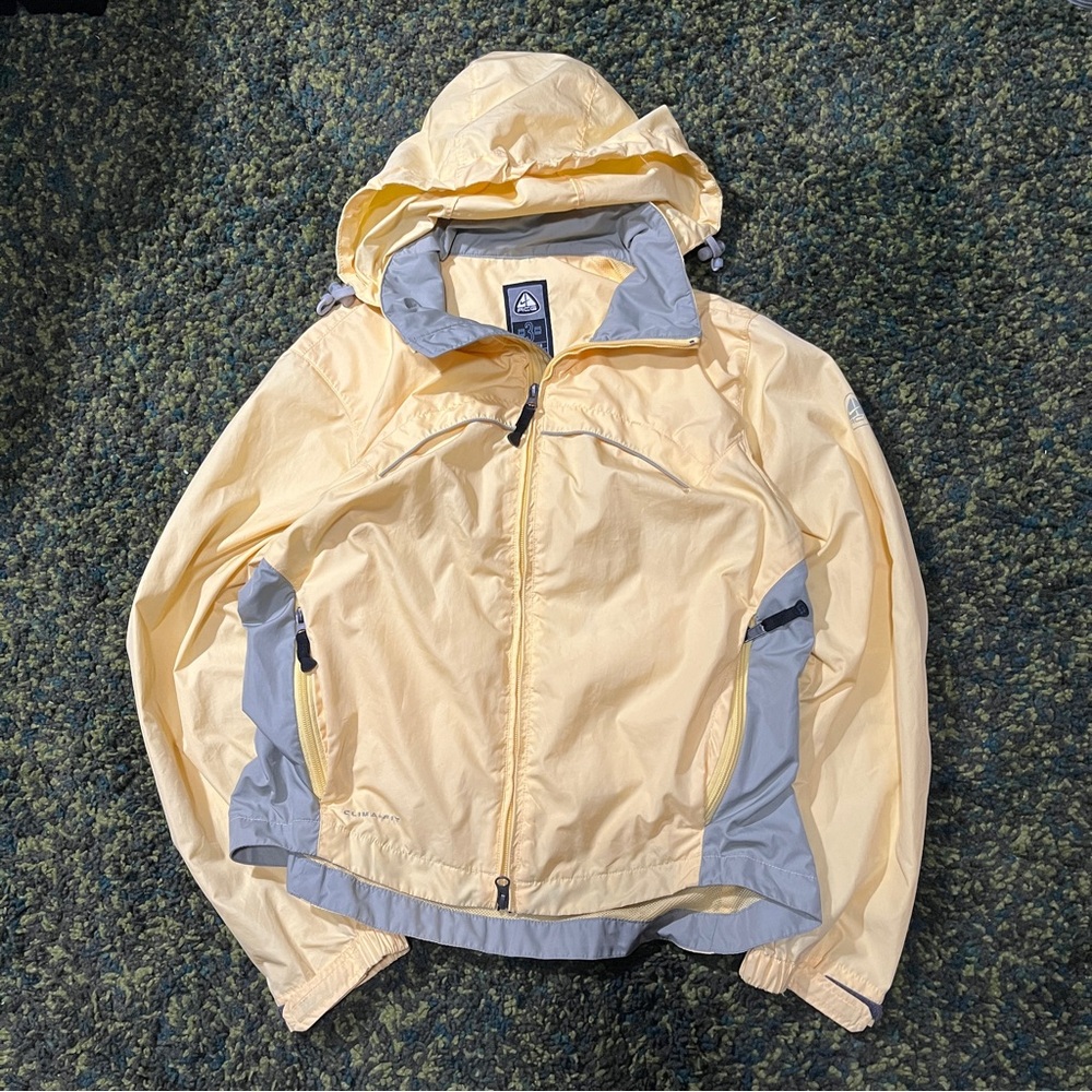 Nike ACG 3 Vintage Outer Layer Climafit Windbreaker (women’s S)